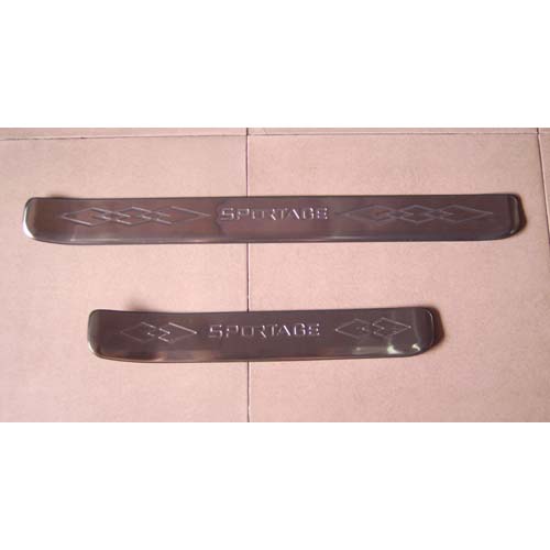 SPORTAGE Duel tone door sills