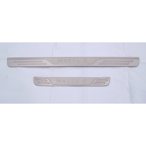 NEW MAZDA6 Duel tone door sills