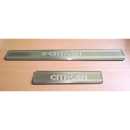 C4 QUATRE Door sills