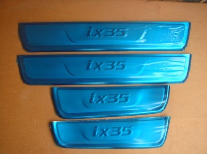 IX35Duel tone door sills