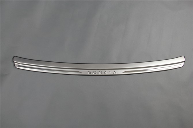 SONATA Rear bumper foot plate