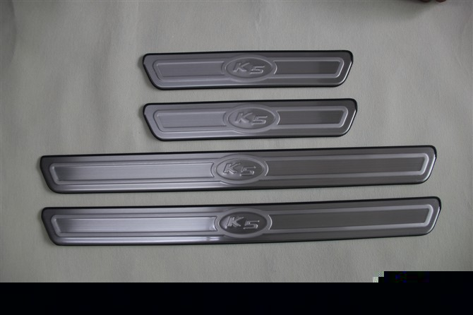 K5 Duel tone door sills