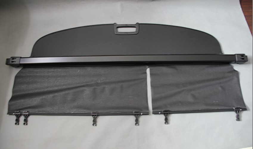 LUXGEN SUV7 Cargo cover(black)