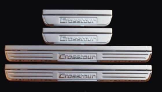 Crosstour Door sills