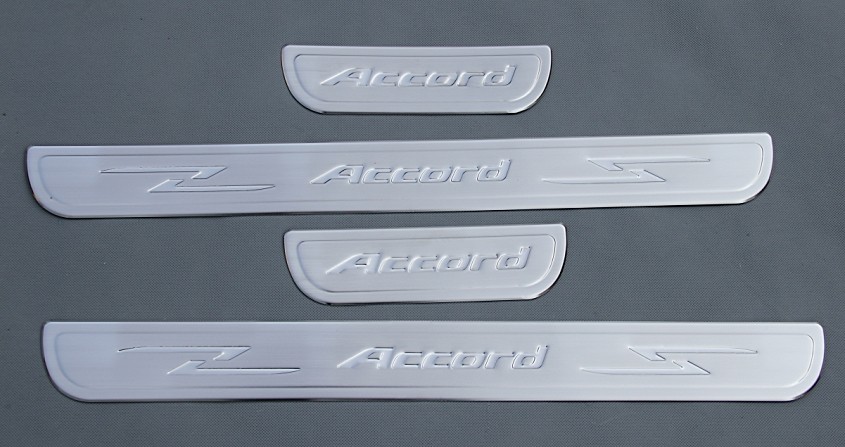 ACCORD 2013 Door sills